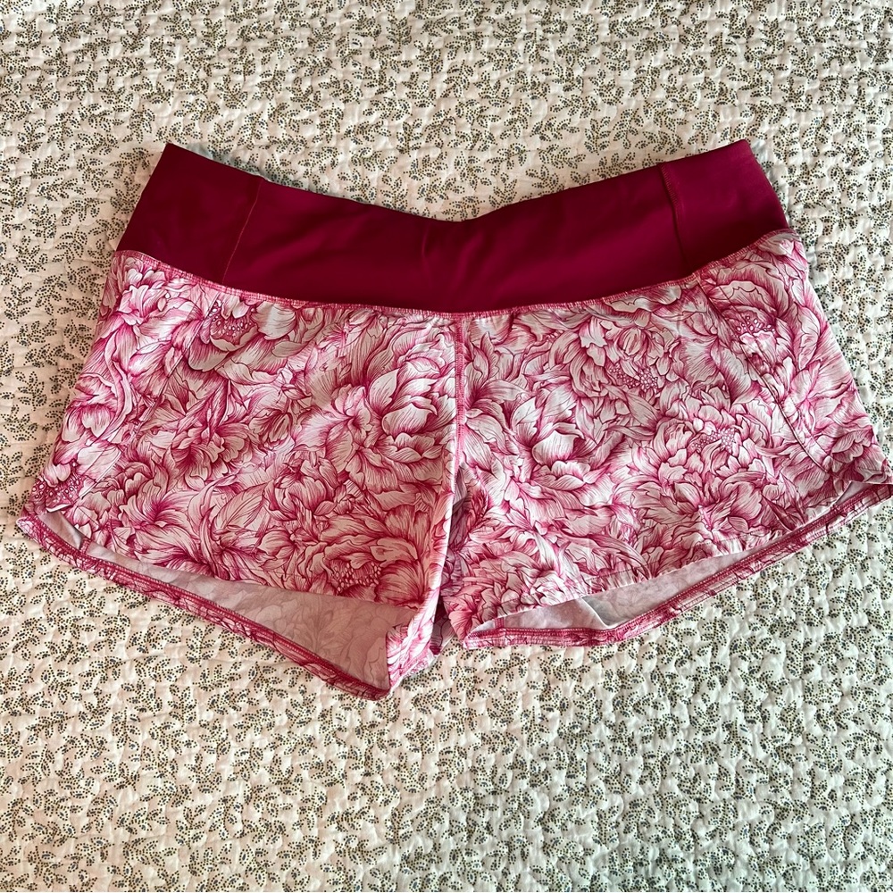 Lululemon 🍋shorts sz 8